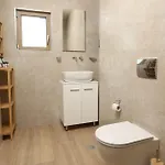 Βίλα Aquaris Χανιώτη