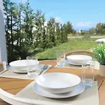 Aquaris Villa *