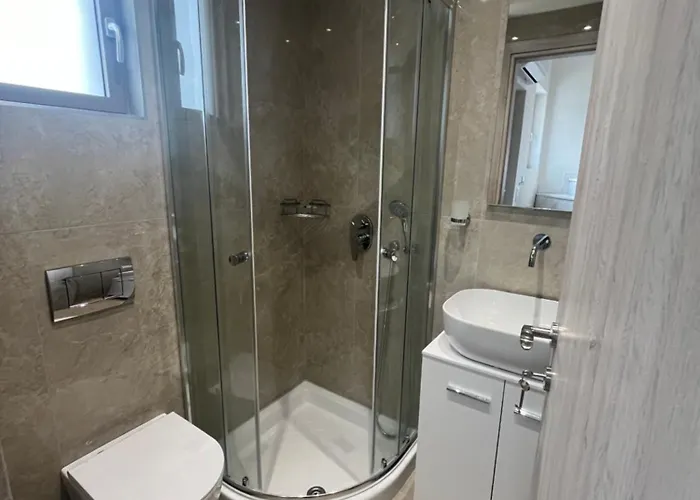 Aquaris Villa Hanioti